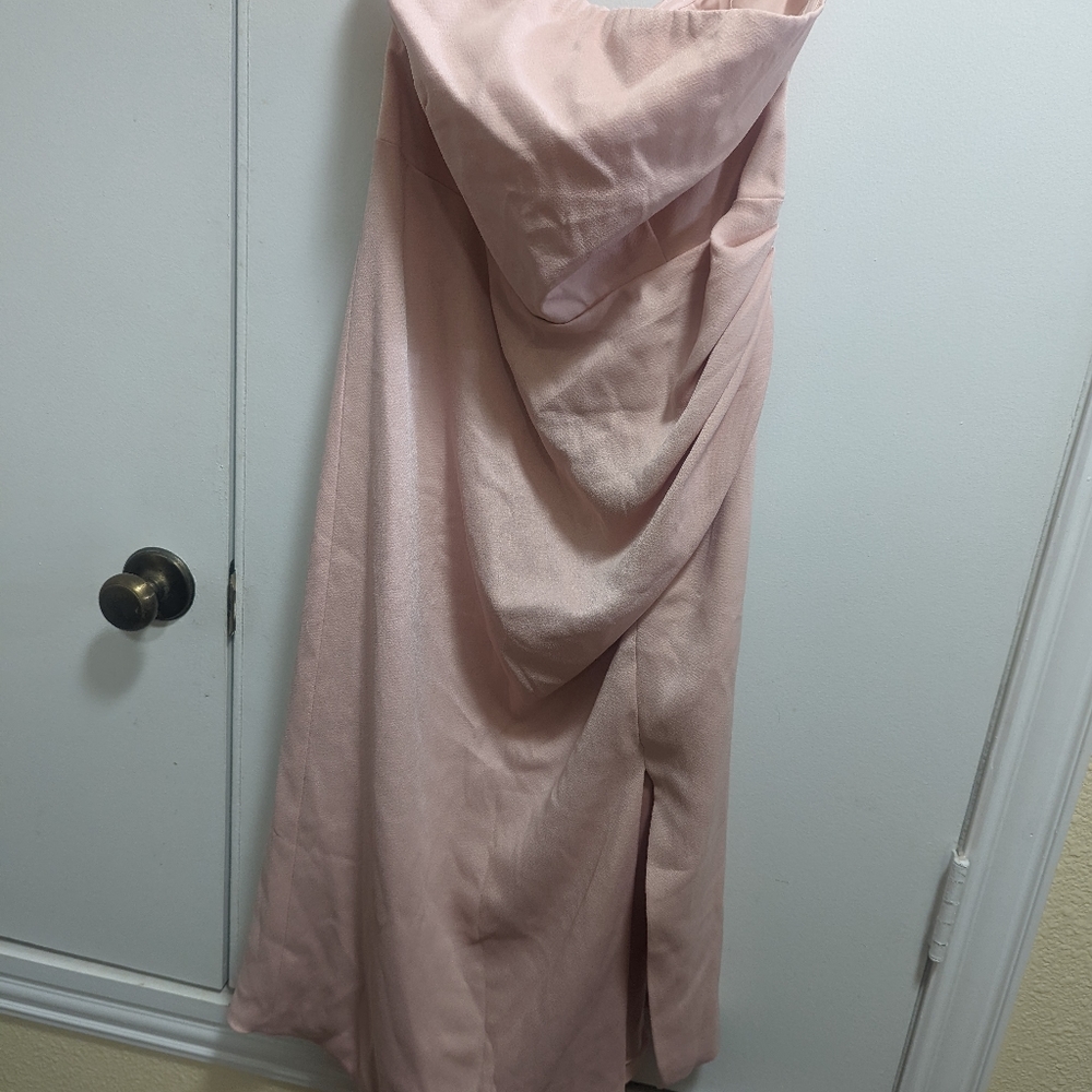 NWT Cushnie brand blush color strapless dress with a slit in front. Size 14